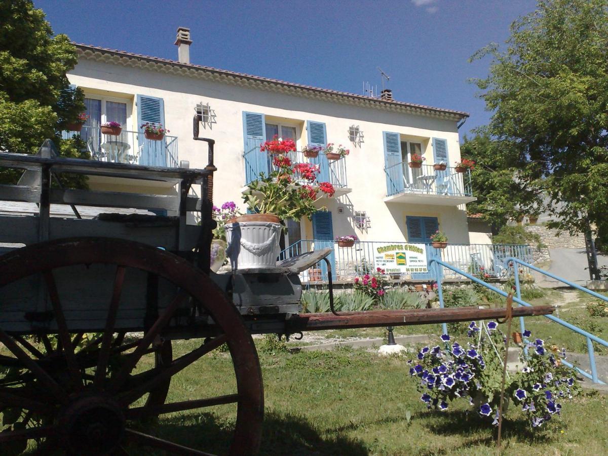 Aqui Sian Ben Hotel Castellane Exterior photo